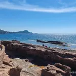 Au Calme Avec Piscine, 600 M De La Ferienhaus