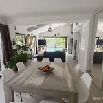 Ferienhaus Au Calme Avec Piscine, 600 M De La *